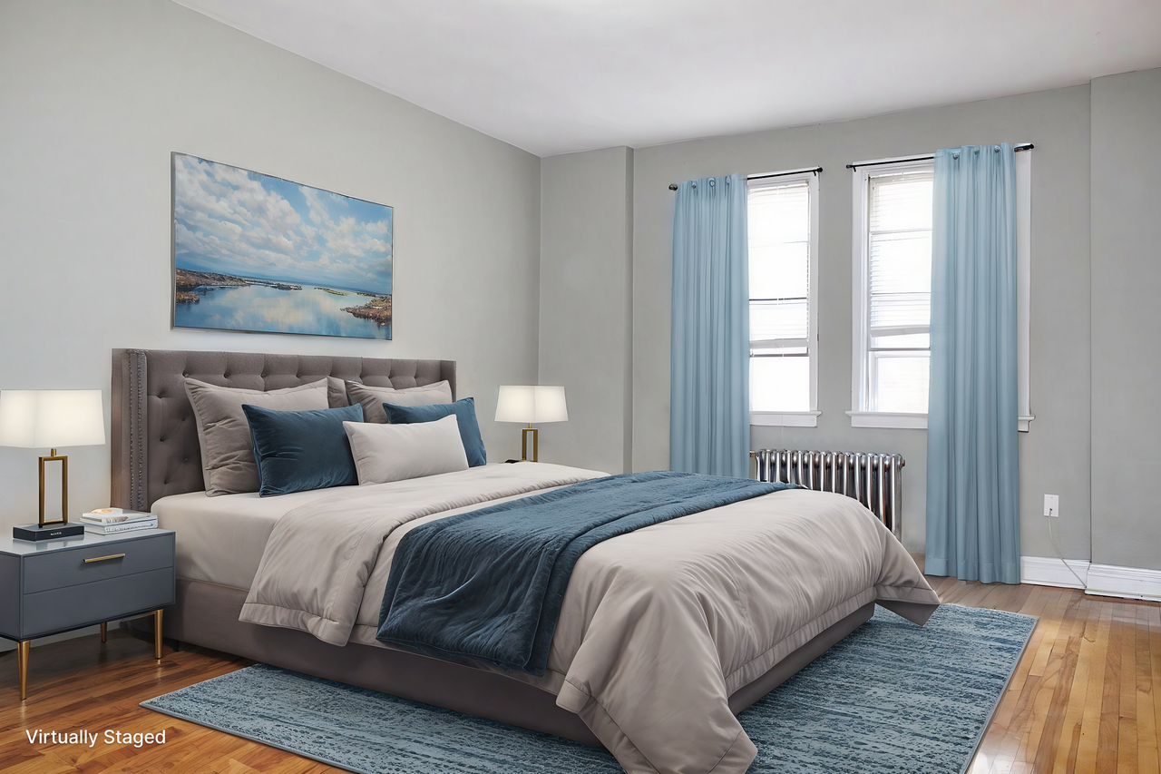 Montrose Manor - Photo 7 of 14