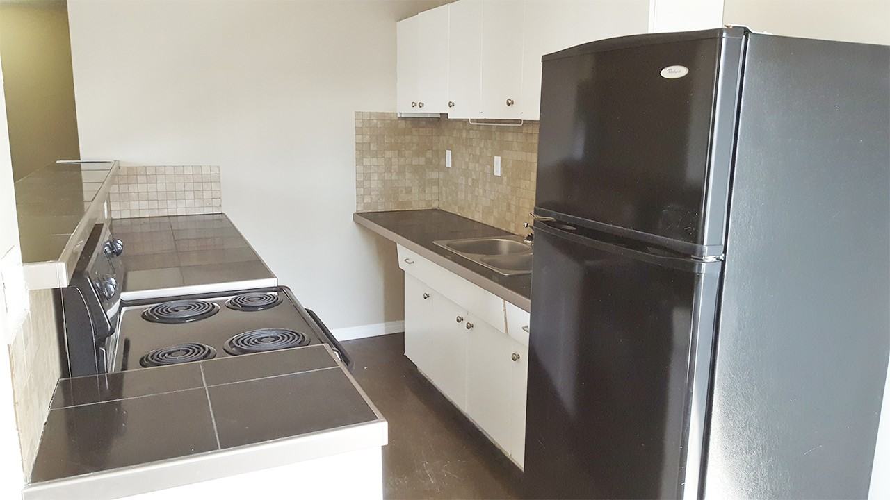 Pine Manor - Photo 2 of 7