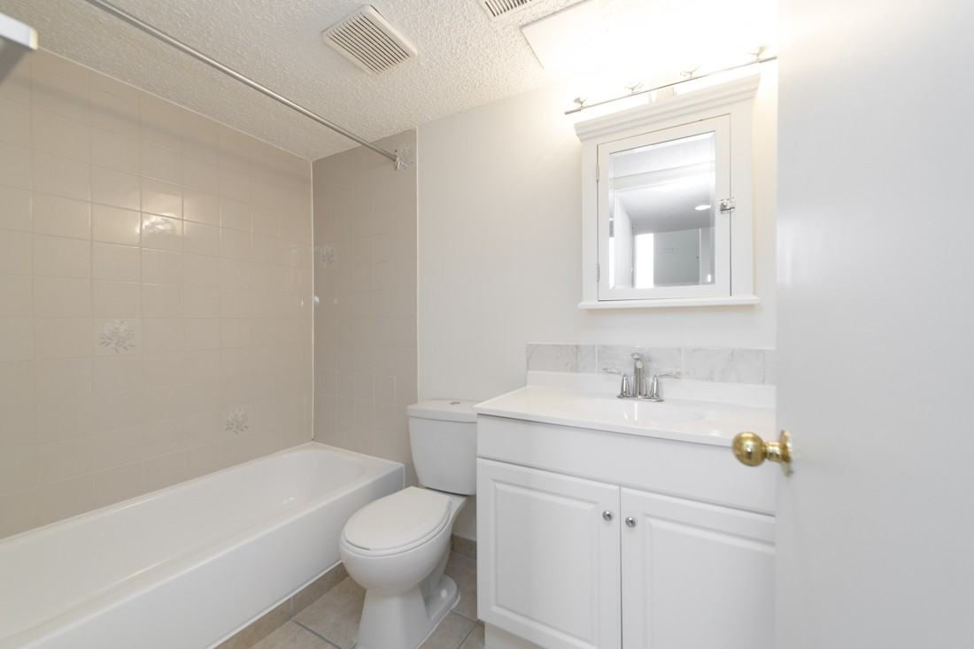 Bowness 4315 Apartments - Photo 5 of 17