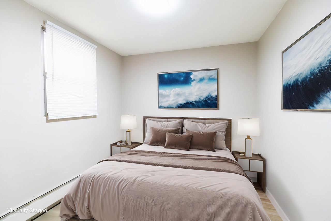 Elmwood Manor Apartments - Photo 2 of 22