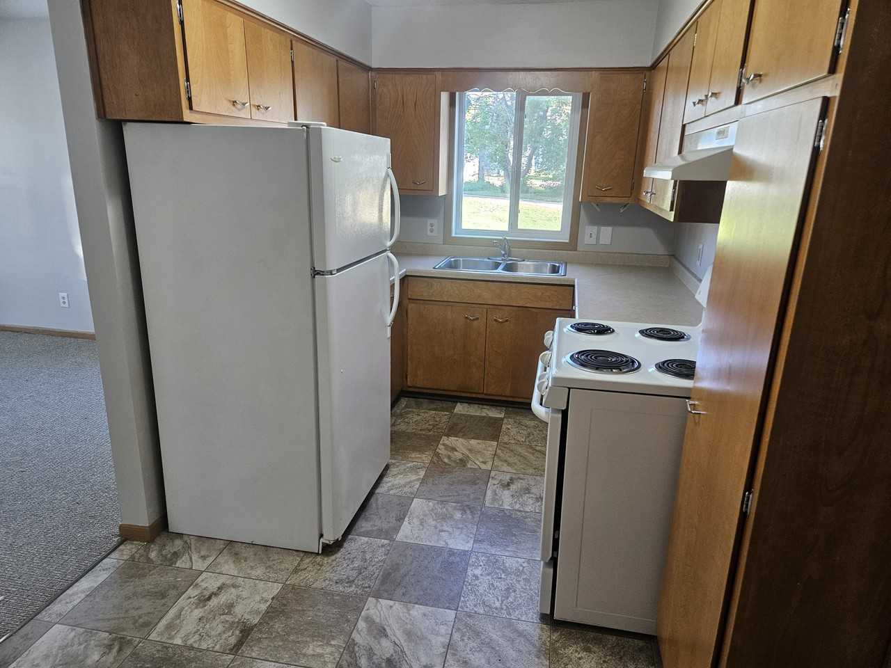 Grove Heights Townhomes - Photo 4 of 10