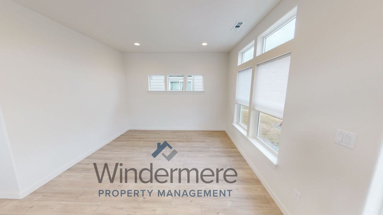 Avery Estates - Photo 6 of 28