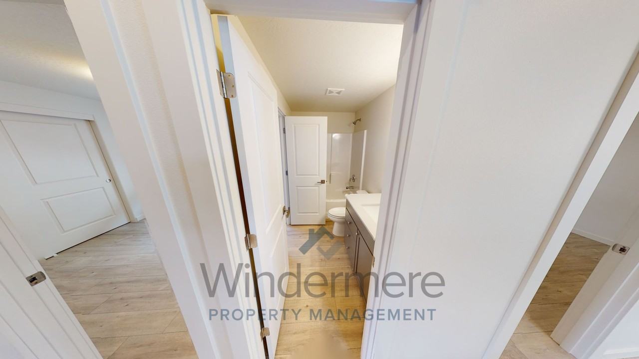 Avery Estates - Photo 7 of 28