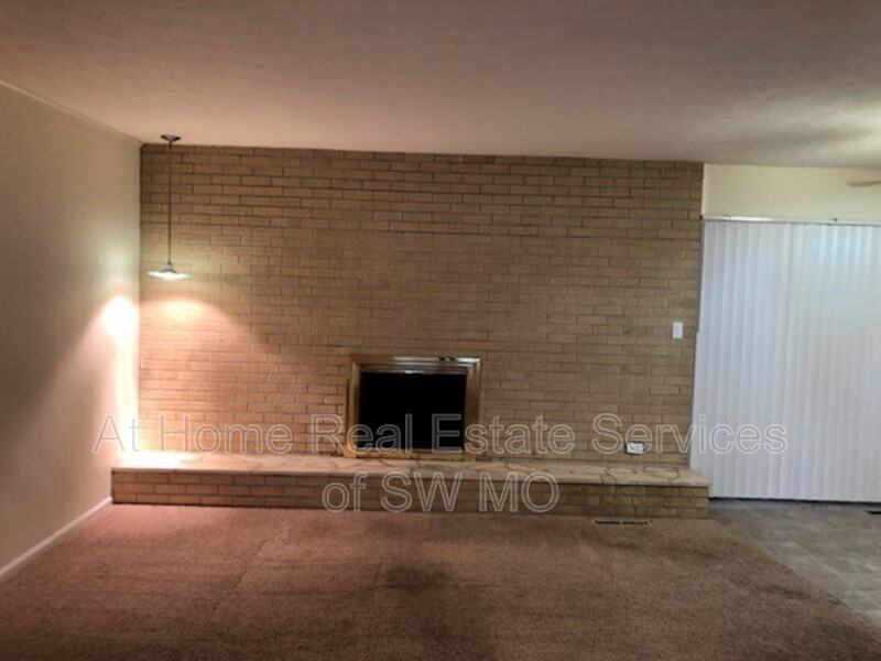 2437 S Virginia Ave - Photo 3 of 13