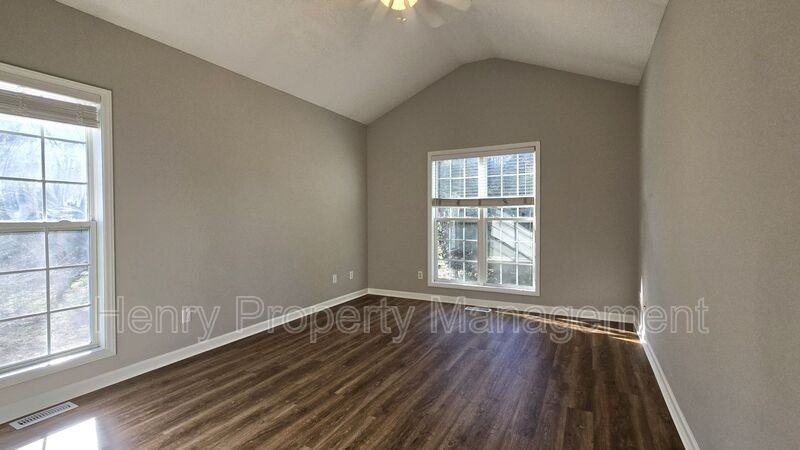 612 Park York Ln - Photo 7 of 8