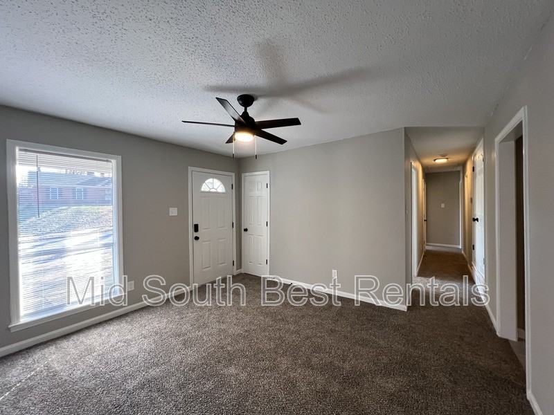 4279 Coventry Dr - Photo 2 of 16