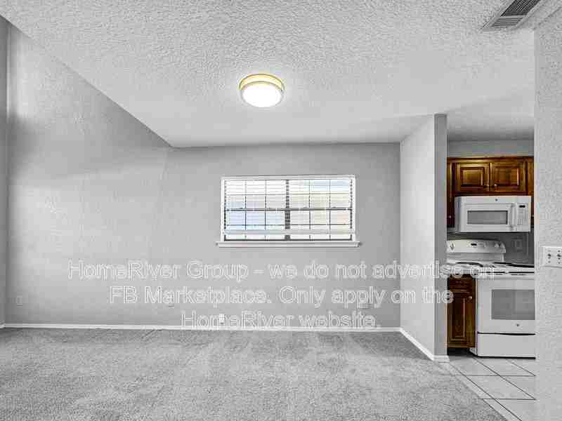 1817 Hunters Ridge Rd - Photo 5 of 22