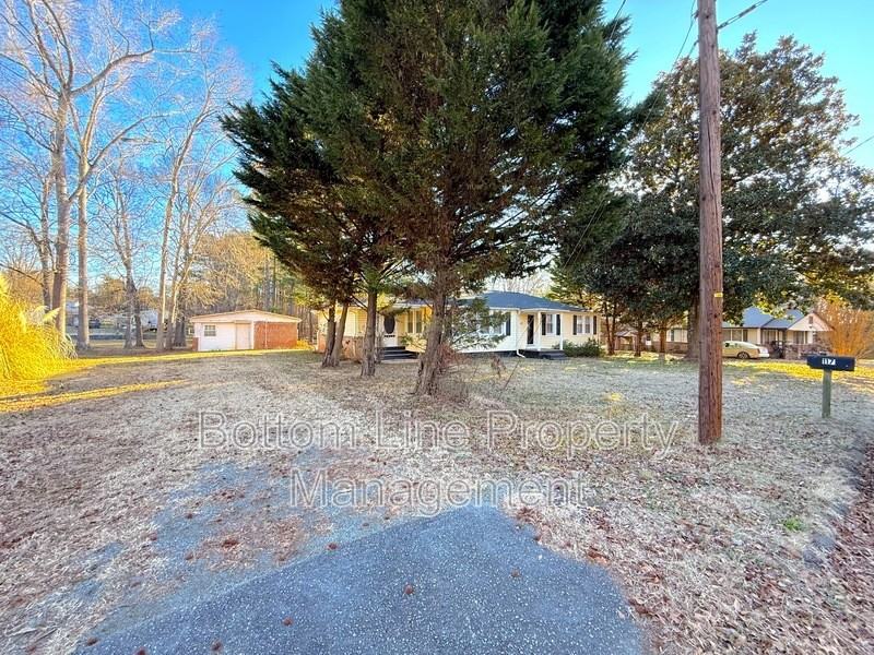 117 Trexler Ave - Photo 2 of 18