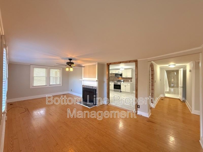 117 Trexler Ave - Photo 3 of 18