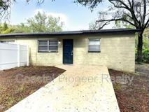 9502 N 11th St #A - Photo 1 of 1