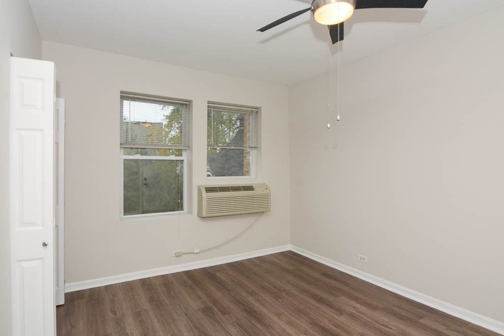 1627 N Humboldt Blvd #3I - Photo 5 of 16