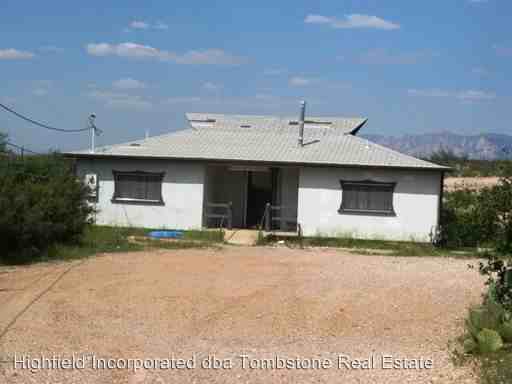 514 E Fulton St - Photo 2 of 24