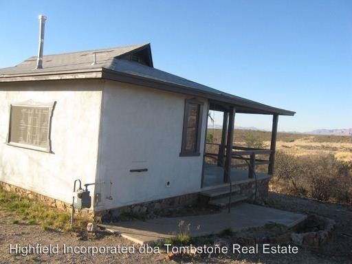 514 E Fulton St - Photo 3 of 24