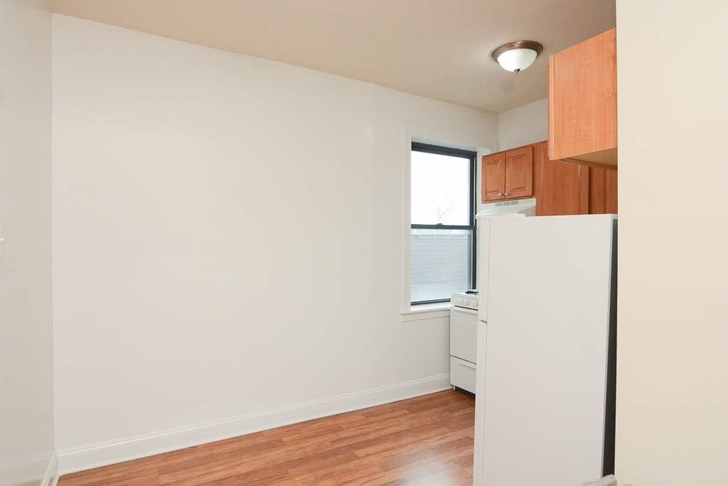 1742 N Humboldt Blvd #411 - Photo 5 of 17