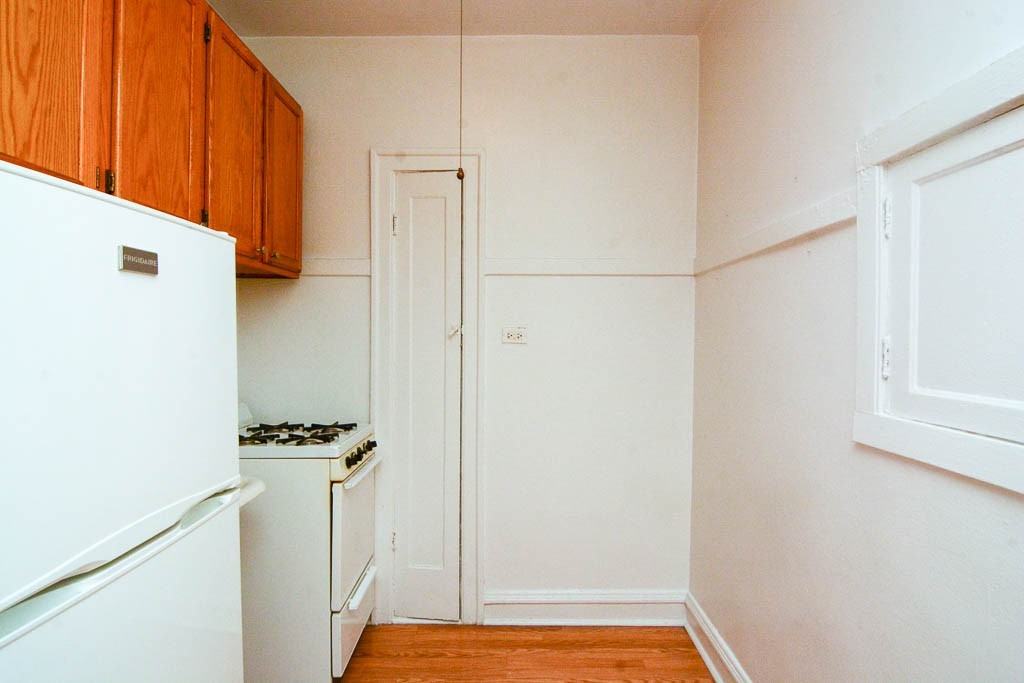 2536 N Sawyer Ave #209 - Photo 4 of 21