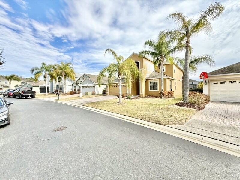 593 Fairhaven Dr - Photo 4 of 50