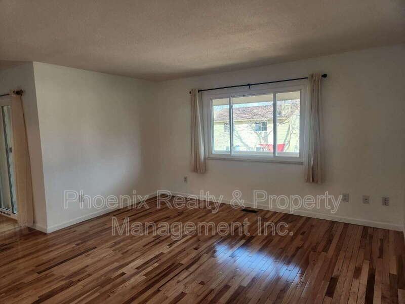 1400 Bacchus Dr #C11 - Photo 2 of 14