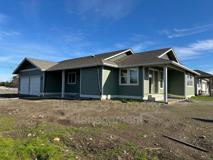 865 W Hendrickson Rd - Photo 1 of 1