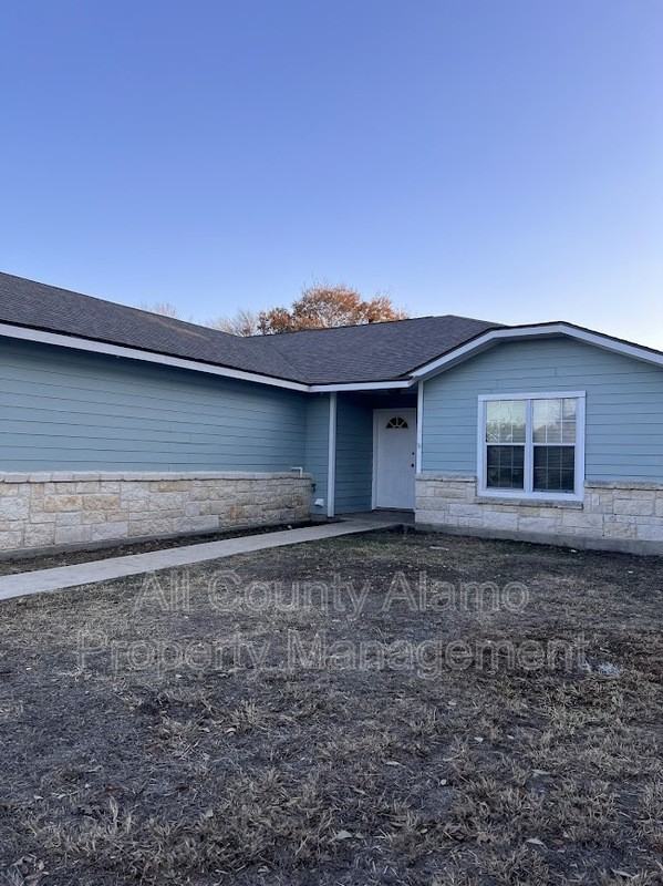 8133 Morning Grv - Photo 2 of 28