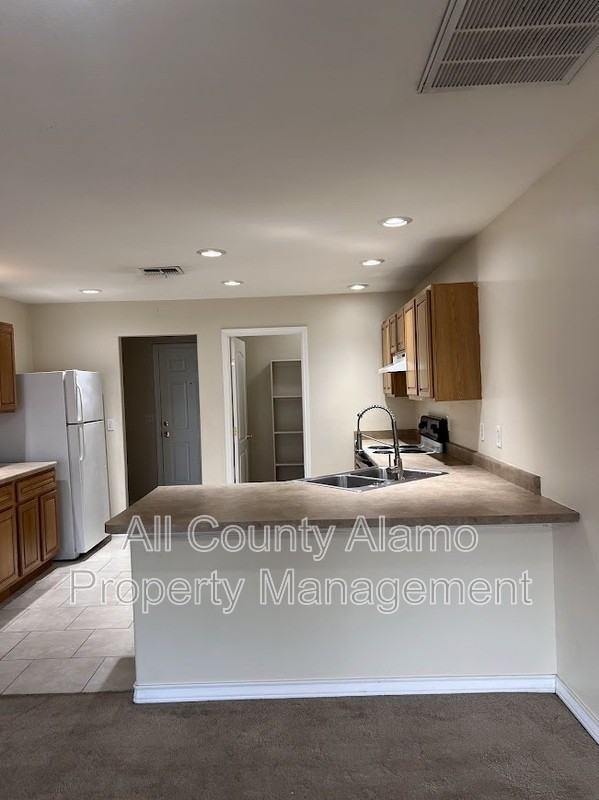 8133 Morning Grv - Photo 6 of 28