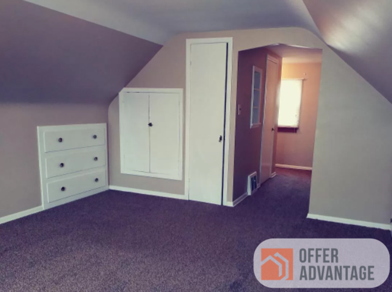 20730 Nicholas Ave - Photo 7 of 11