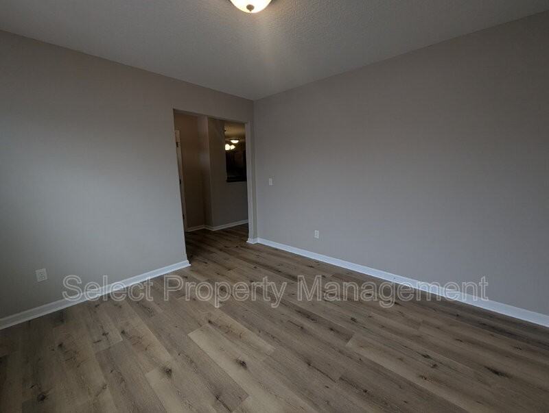 3902 Stanton Hall Pkwy - Photo 5 of 25