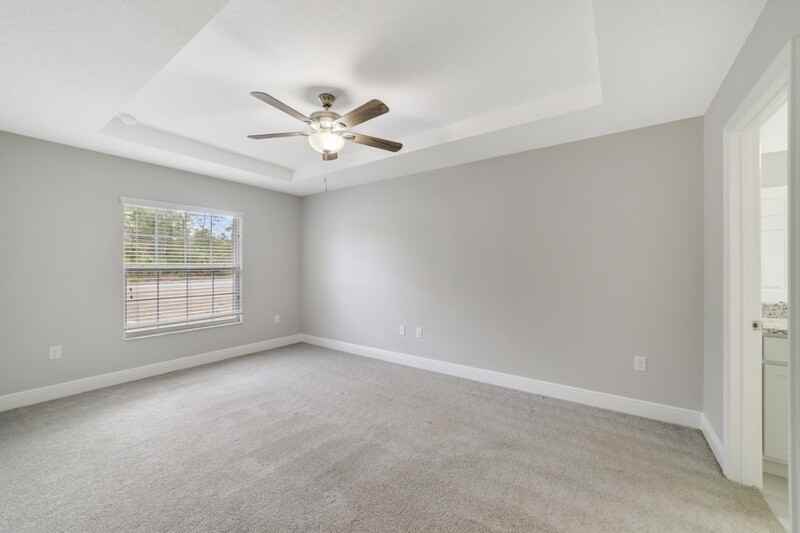 7808 N Keystone Dr - Photo 4 of 11