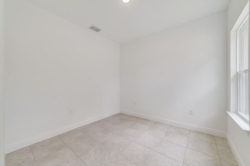 7130 N Cricket Dr - Photo 4 of 11