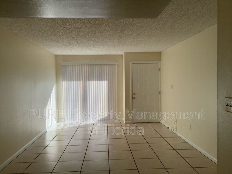 2985 Seavenue #A - Photo 2 of 15