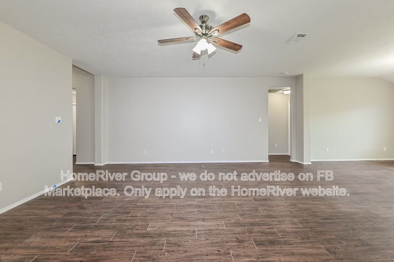 5439 Aloe Ave - Photo 3 of 20