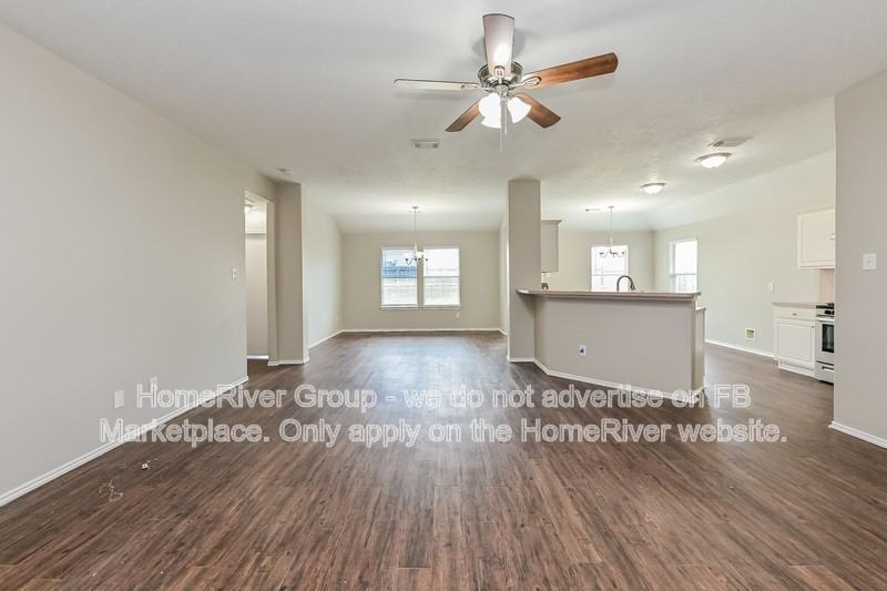 5439 Aloe Ave - Photo 4 of 20