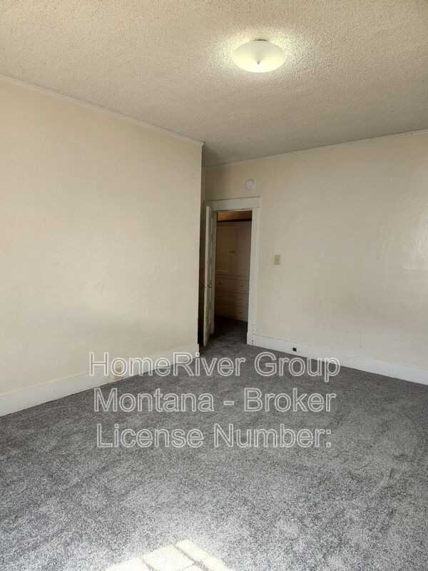 532 S 3rd St W - Photo 7 of 15