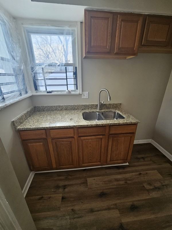 16202 Cloverside Ave - Photo 4 of 20