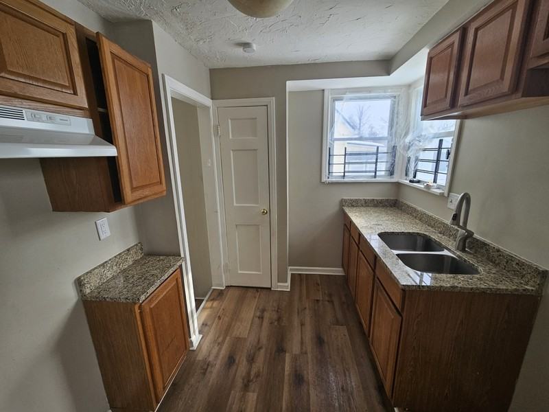 16202 Cloverside Ave - Photo 6 of 20