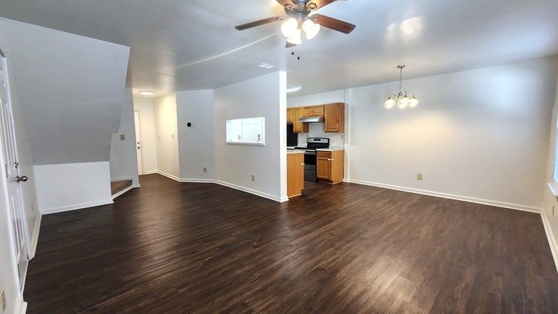 1209 Alder Ct - Photo 3 of 16