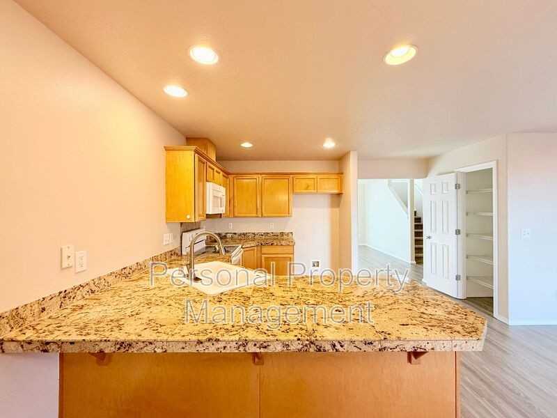 16524 Ne 19th St - Photo 4 of 35