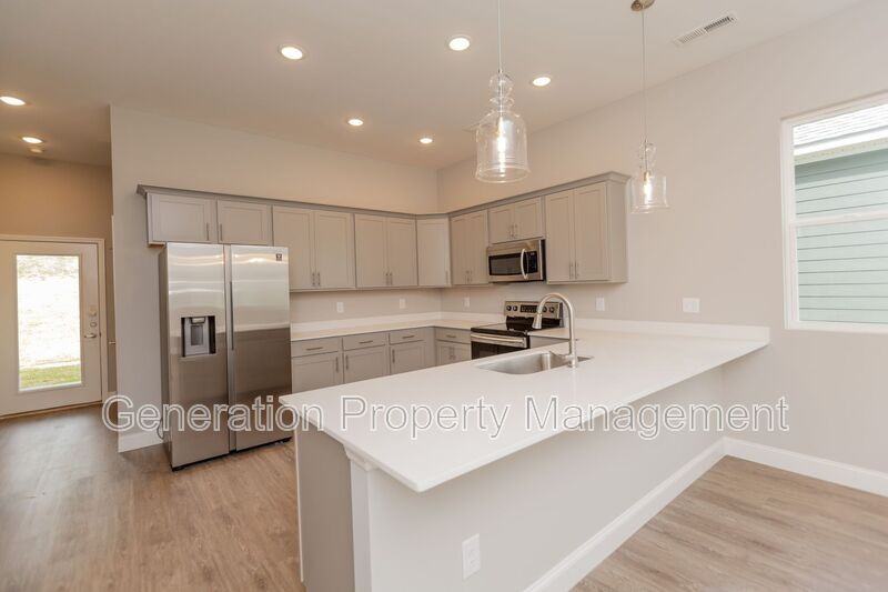 4718 Stunner Ln - Photo 5 of 35