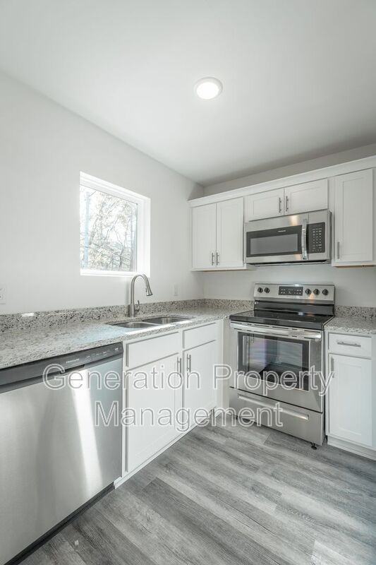 73 Shallowford Rd #4 - Photo 7 of 44