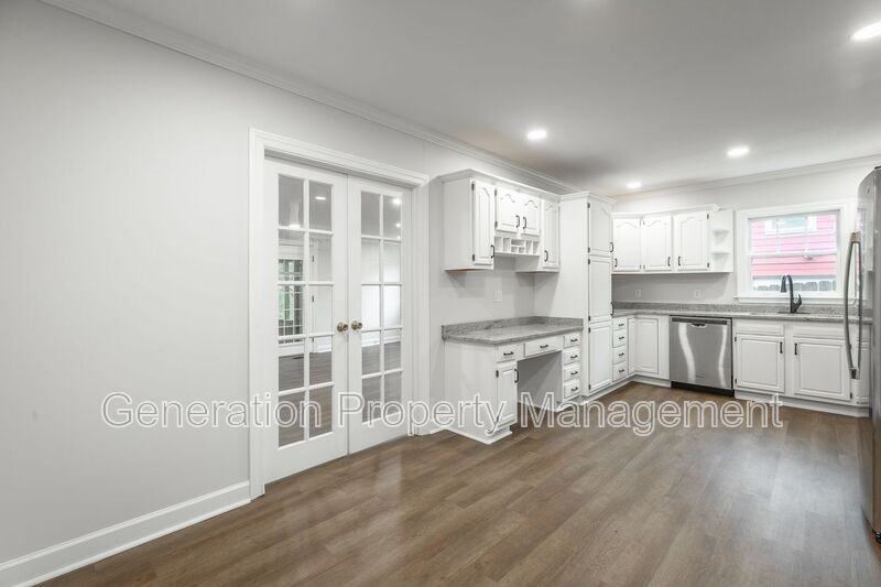 103 Delray Ave - Photo 7 of 49