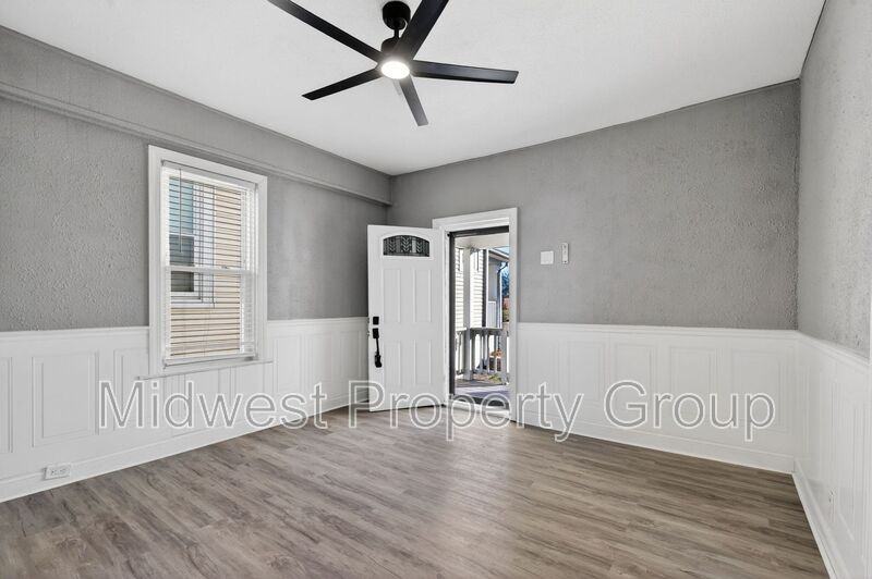 6619 Etzel Ave - Photo 2 of 35