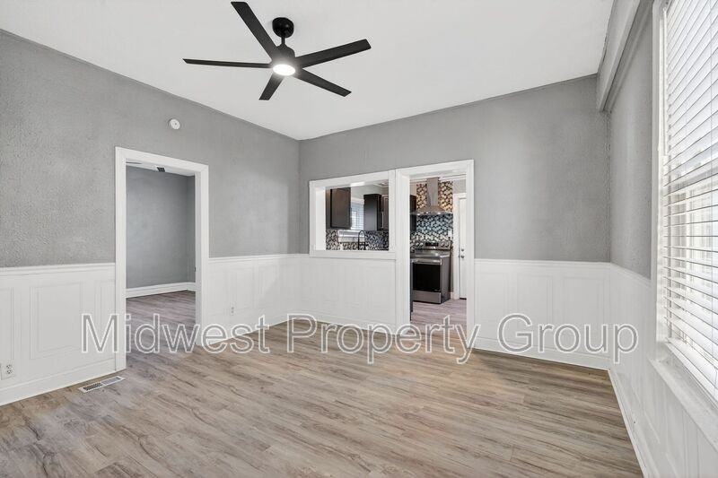 6619 Etzel Ave - Photo 4 of 35