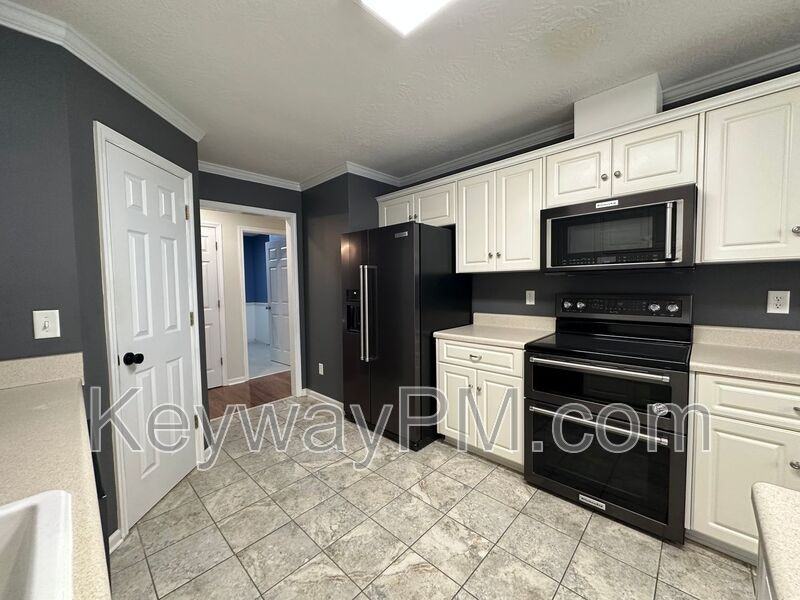 435 Saint Julian Pl - Photo 6 of 19