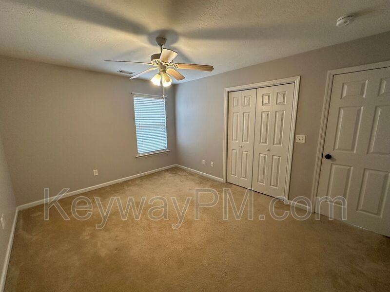 435 Saint Julian Pl - Photo 7 of 19