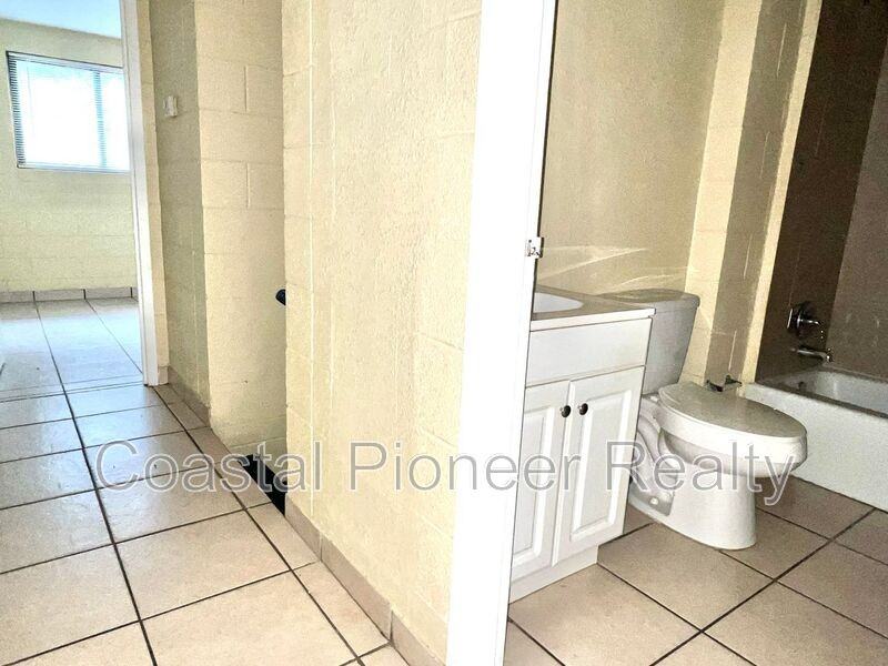 706 S Dr Martin Luther King Jr Blvd #A2 - Photo 6 of 15