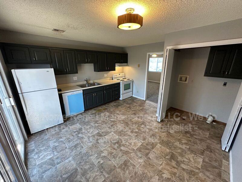 4715 Switzer Rd - Photo 7 of 24