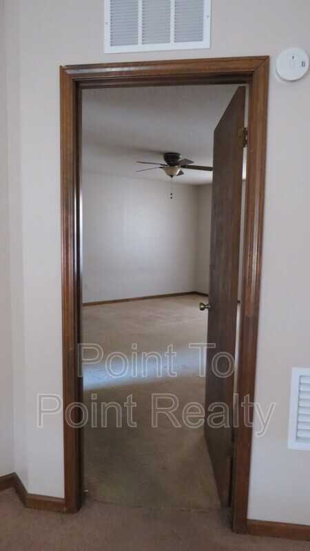 1878 Shadow Ridge Trl - Photo 3 of 7