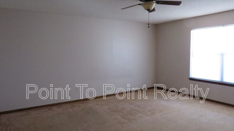 1878 Shadow Ridge Trl - Photo 4 of 7