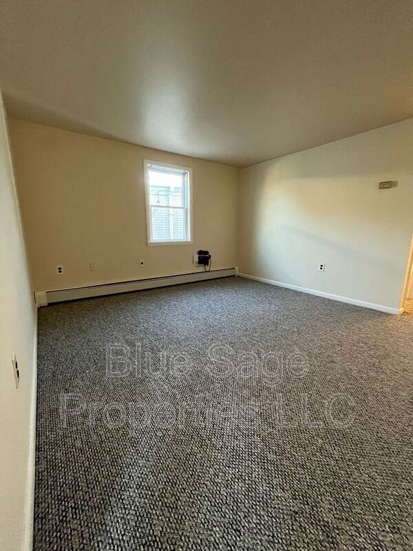 1010 Yates Ave #2AFRONT - Photo 4 of 16