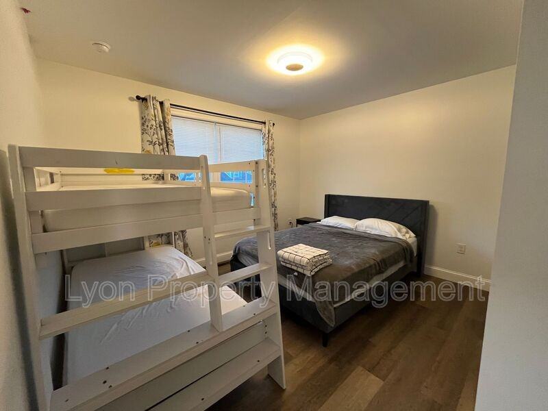 20 Westcott Ave #1 - Photo 7 of 11