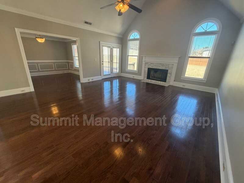 2405 Twin Creek Ct Sw - Photo 3 of 50